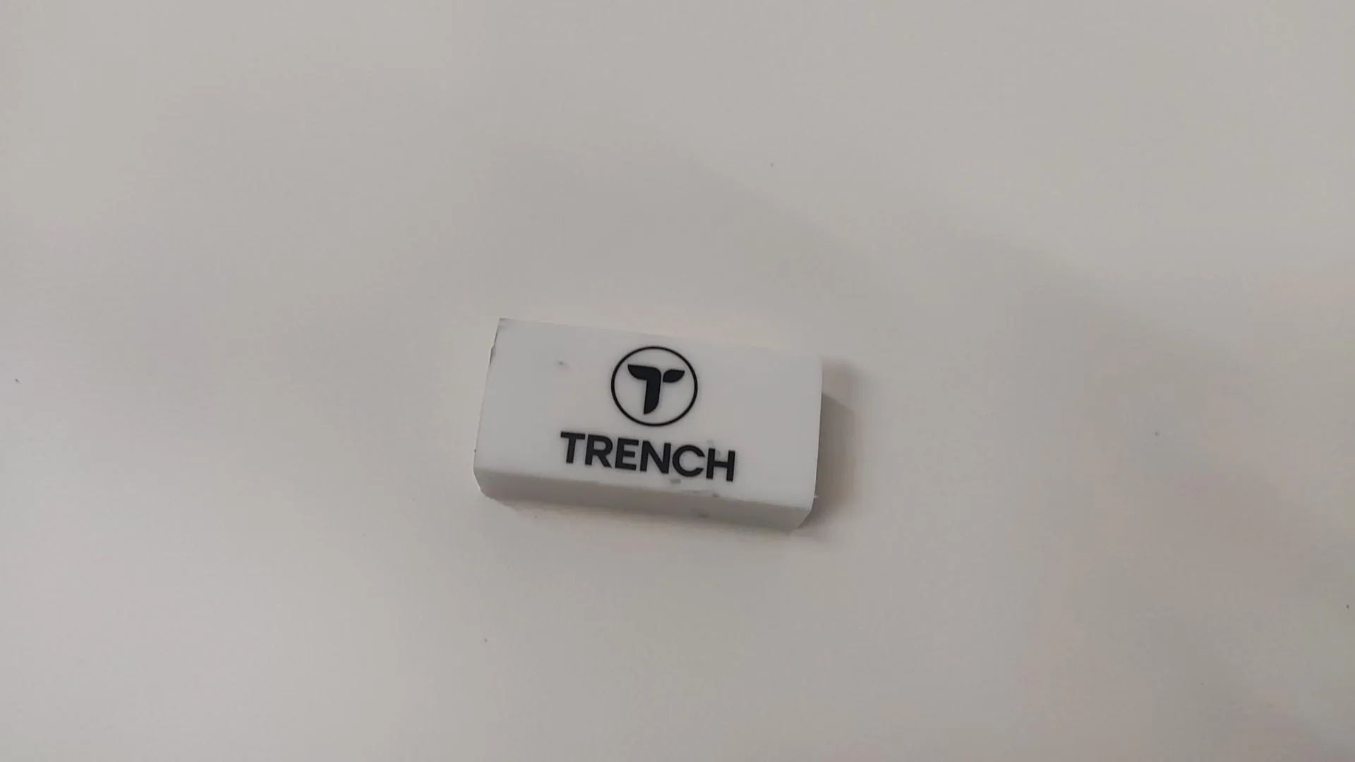 Trench Radiergummi